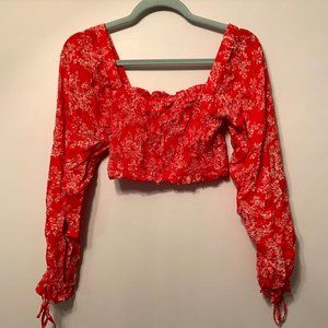 Red square neck long flowy sleeve crop top urban